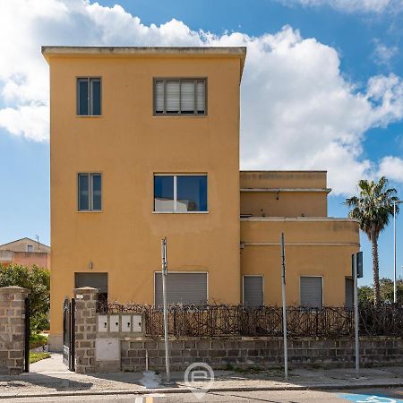Poetto Sea Breeze - Blue Apartment Cagliari Luaran gambar