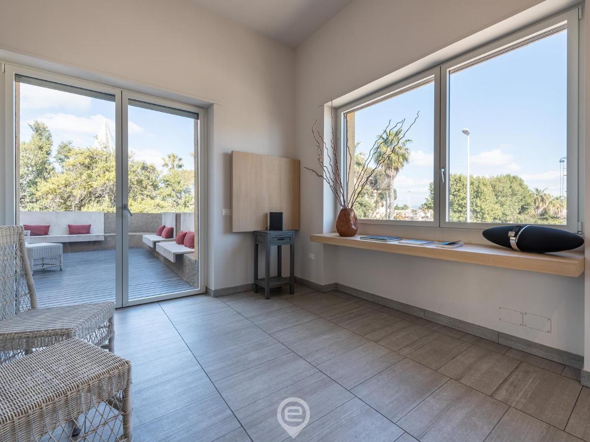 Poetto Sea Breeze - Blue Apartment Cagliari Luaran gambar