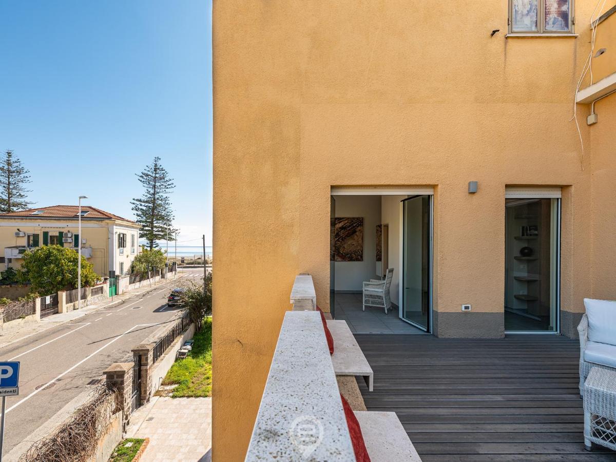 Poetto Sea Breeze - Blue Apartment Cagliari Luaran gambar